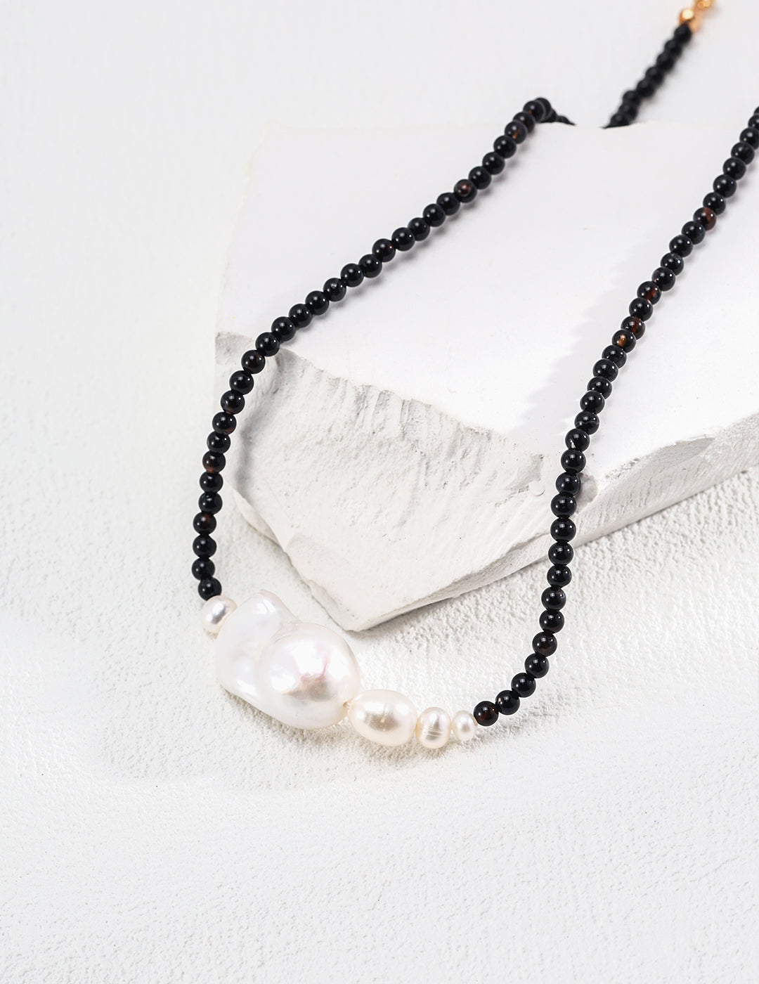 925 Silver Simple Natural Pearl Onyx Necklace